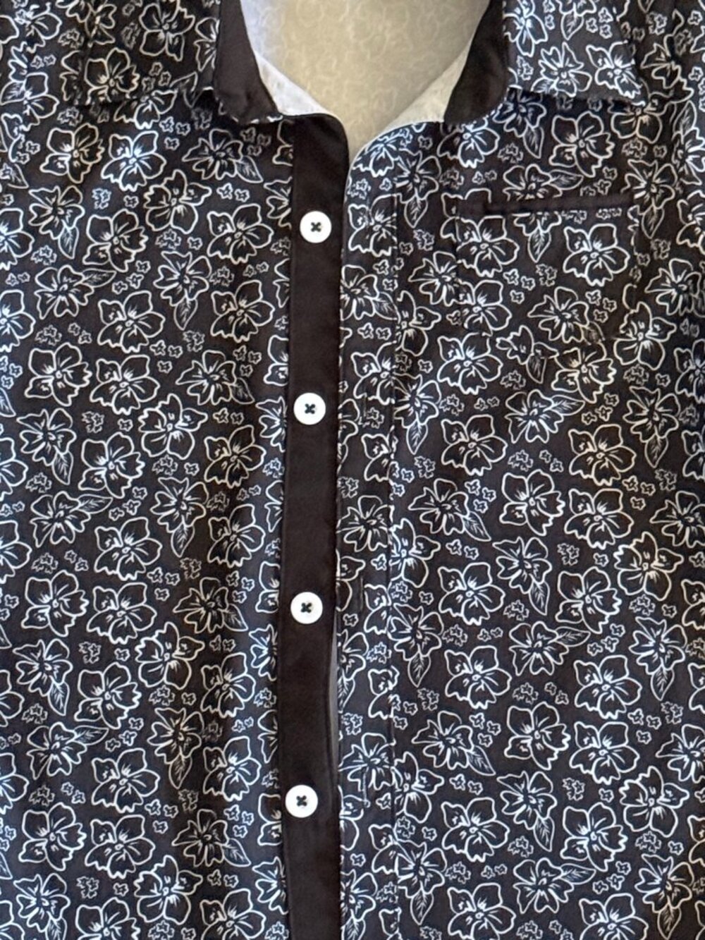 Collared button down shirt - Picture 4 of 5